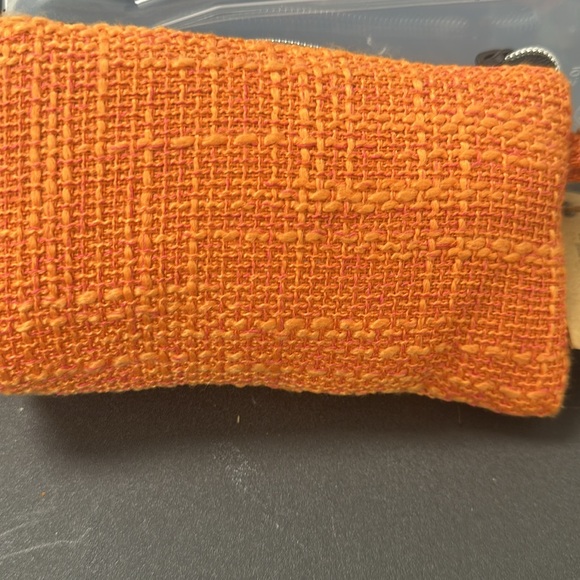 DIME BAGS Padded Pouch – Smell Proof Protective Case with Padded Interior, - Picture 4 of 7